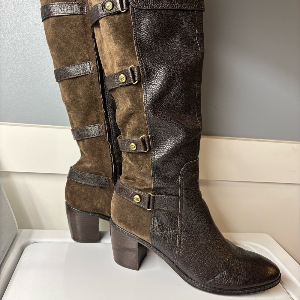 Joan & David Circa- Brown Leather and Suede Heeled Boots